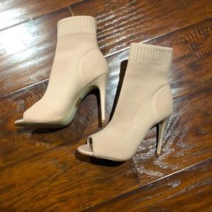 🌟 Peep toe High Heel Boots